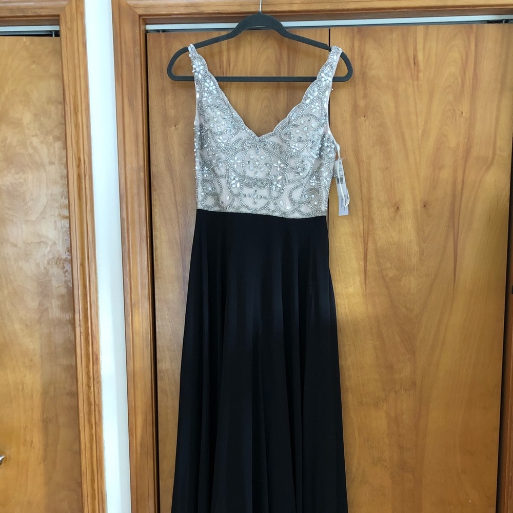 Prom gown